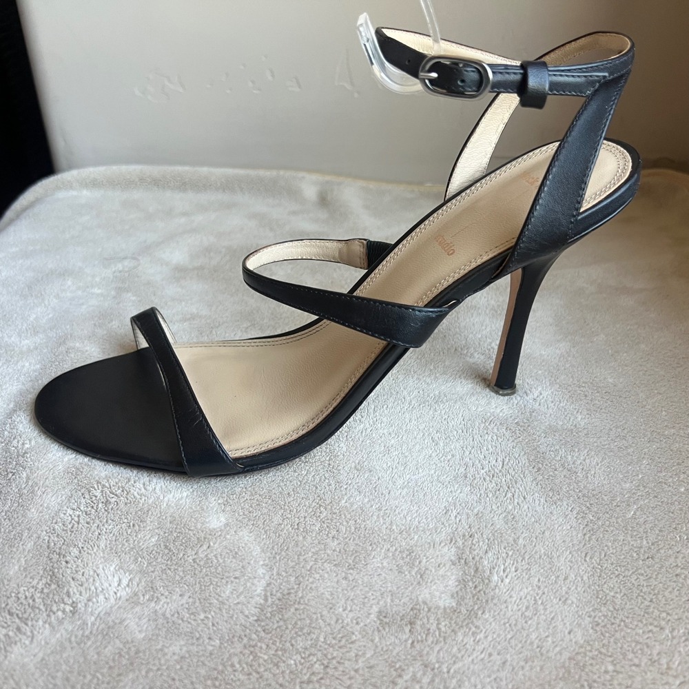 Black Suede Studio Women 9 EU 40.5 Strappy Black Leather Stiletto Sandal Brazil